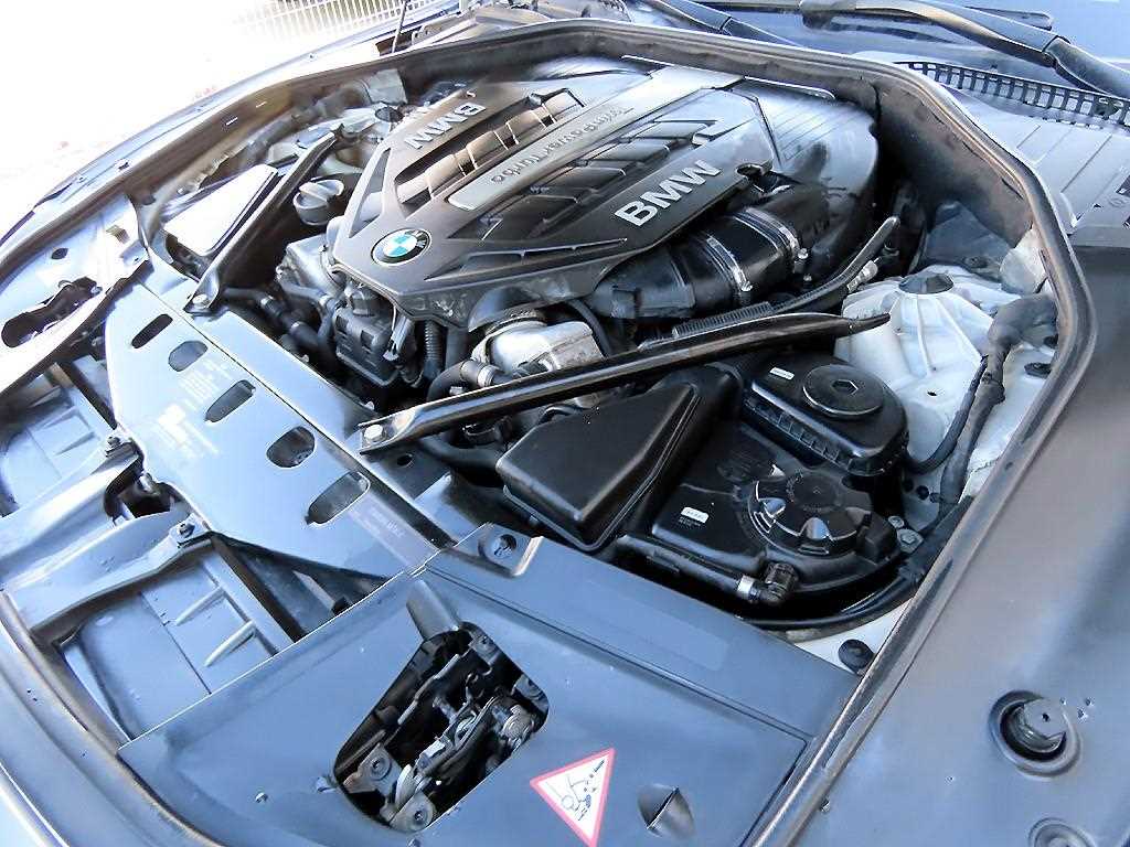 BMW 7 Series 2011 - Importación desde Corea - HF Imports Iquique - Foto 19