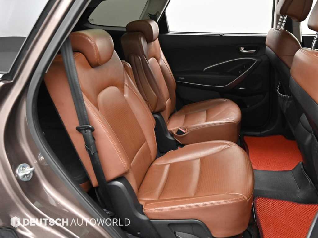 HYUNDAI Maxcruz - Vista 12