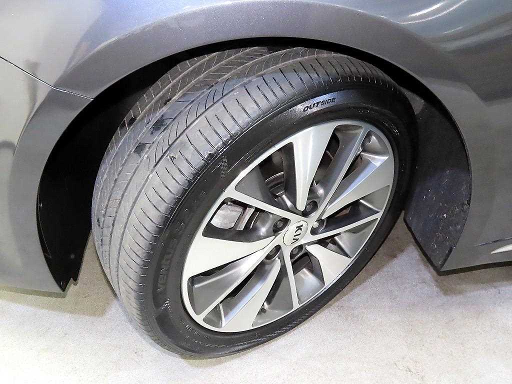 KIA K5 2016 Gris - Importación desde Corea - HF Imports Iquique - Foto 20