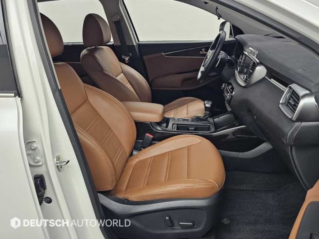 KIA Sorento - Vista 10