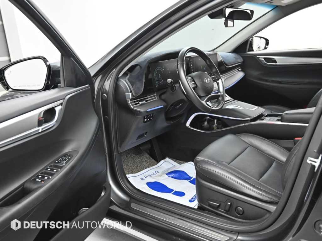 HYUNDAI Grandeur - Vista 11