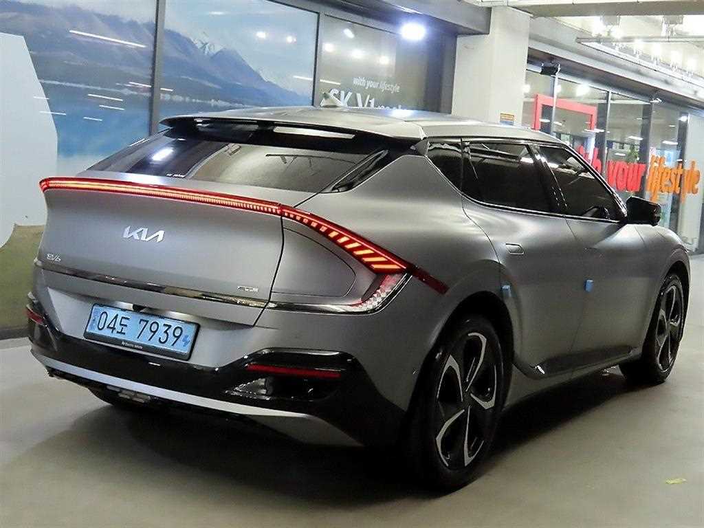 KIA EV6 - Vista 4