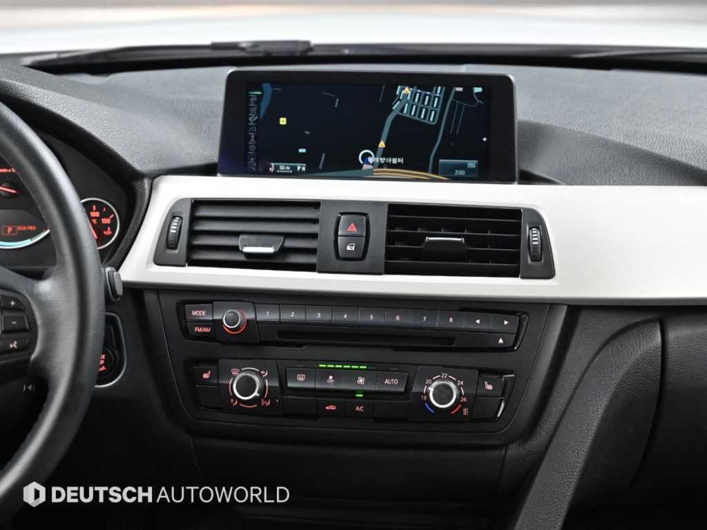 BMW 3 series 2013 Blanco - Importación desde Corea - HF Imports Iquique - Foto 14