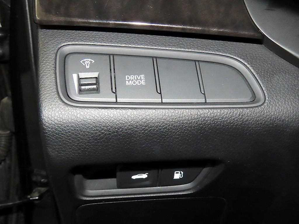 HYUNDAI Grandeur 2017 Negro - Importación desde Corea - HF Imports Iquique - Foto 16