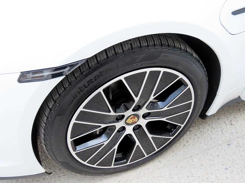 Porsche Taycan 2022 Blanco - Importación desde Corea - HF Imports Iquique - Foto 19