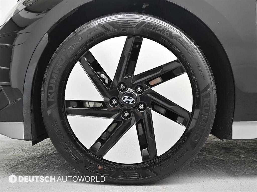 HYUNDAI Ioniq 6 - Vista 5