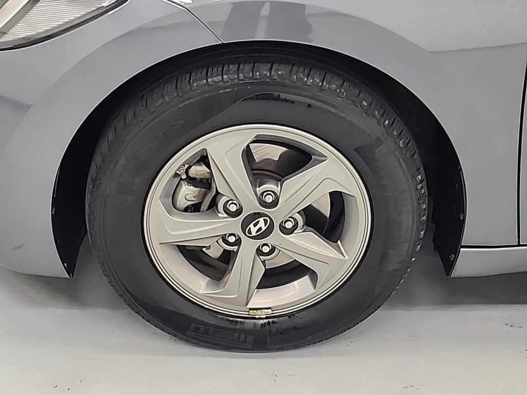 HYUNDAI Avante 2018 Gris - Importación desde Corea - HF Imports Iquique - Foto 19