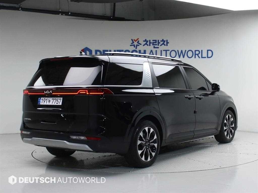 KIA Carnival - Vista 2