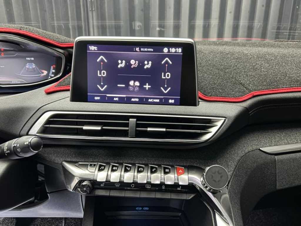 Peugeot 3008 - Vista 12