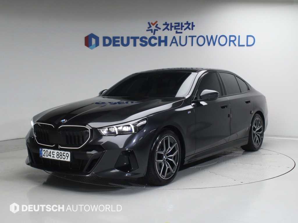 BMW 5 Series 2025 Gris - Importación desde Corea - HF Imports Iquique - Foto 1