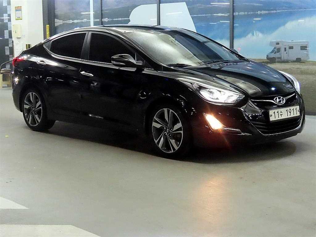 HYUNDAI Avante 2016 - Importación desde Corea - HF Imports Iquique - Foto 1