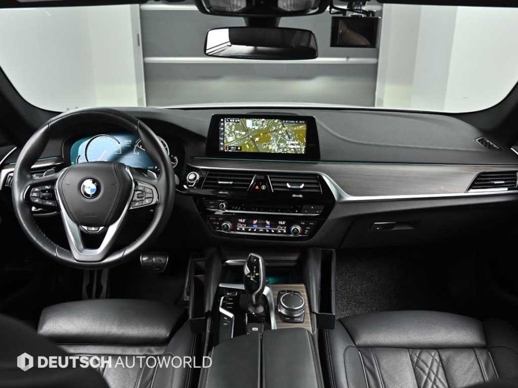 BMW 5 Series - Vista 7