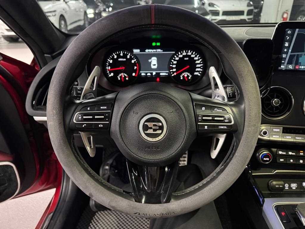 KIA Stinger - Vista 7