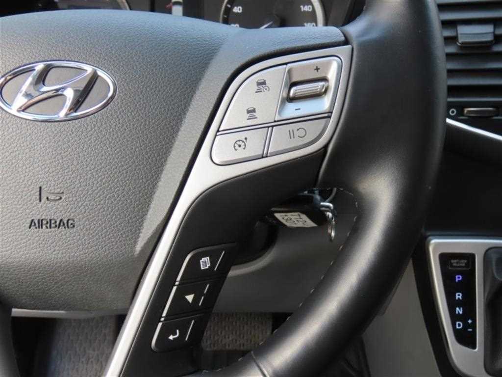 HYUNDAI Solati - Vista 11