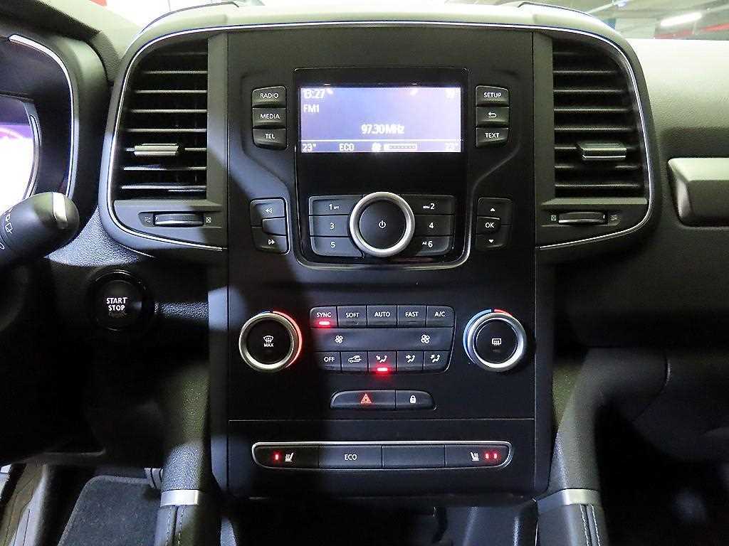 SAMSUNG QM6 - Vista 11