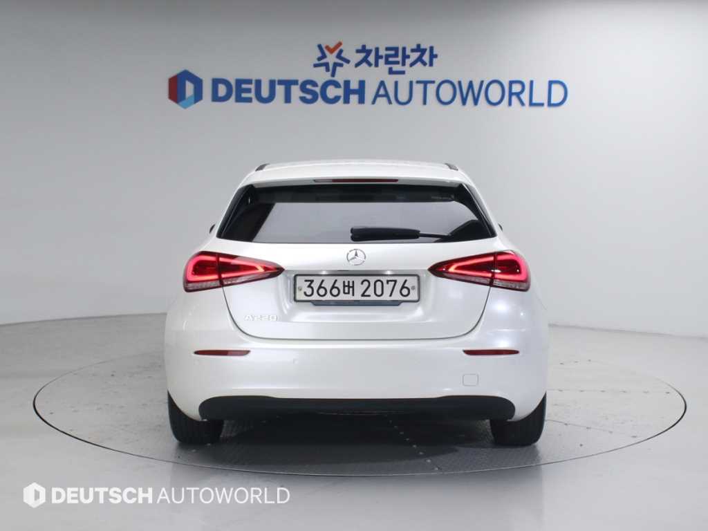Mercedes Benz A Class - Vista 4