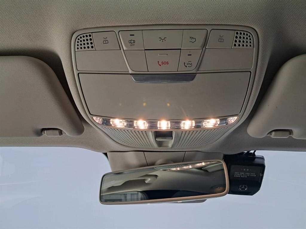 Mercedes Benz E class 2019 Plateado - Importación desde Corea - HF Imports Iquique - Foto 15