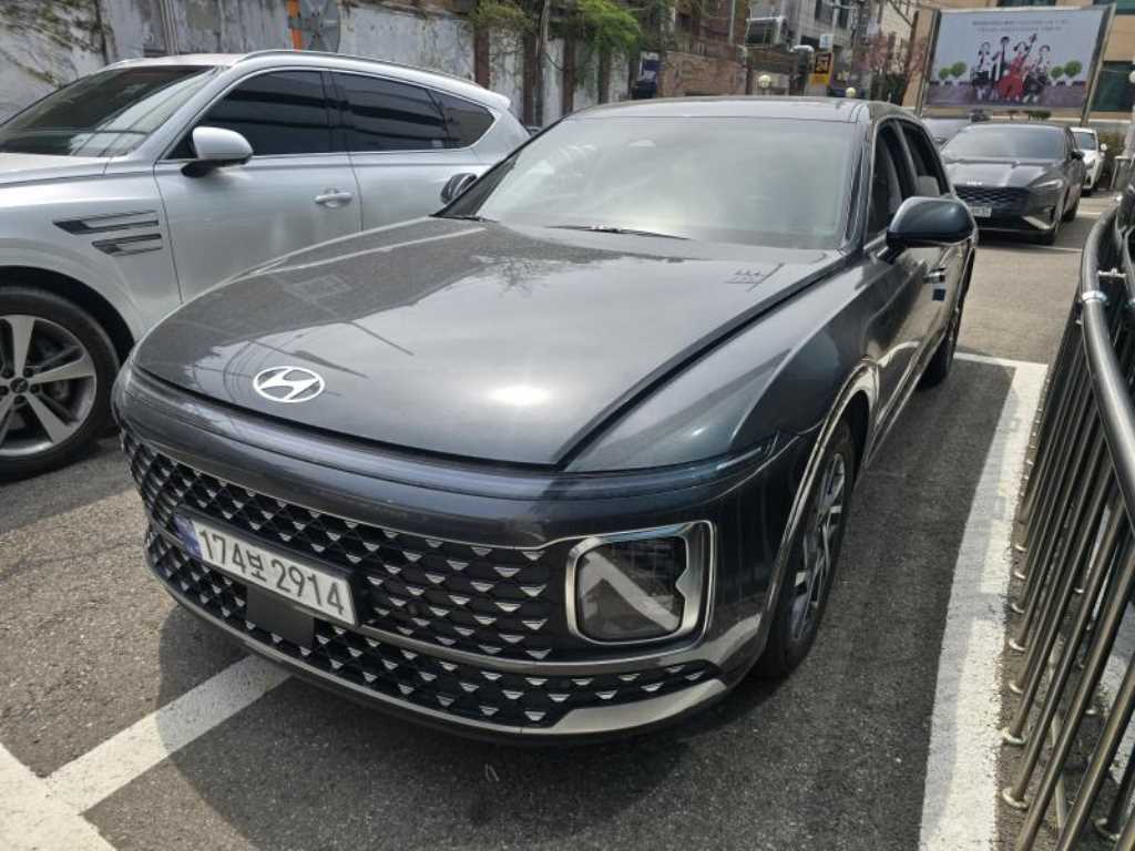 HYUNDAI Grandeur - Vista 2