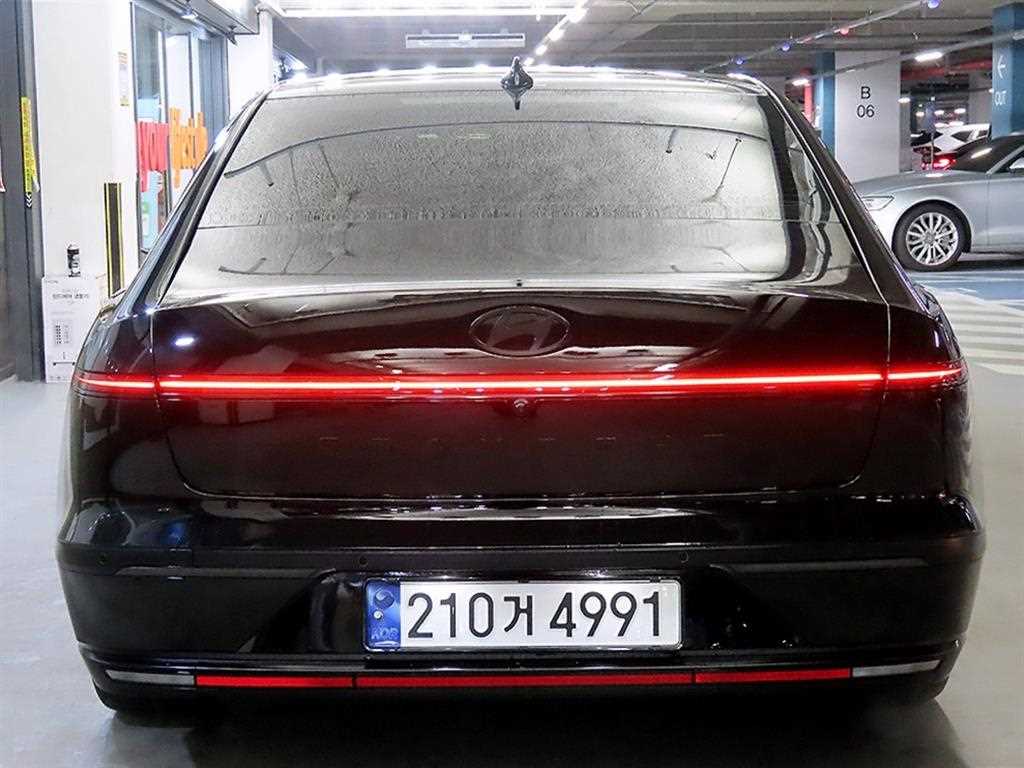 HYUNDAI Grandeur - Vista 5