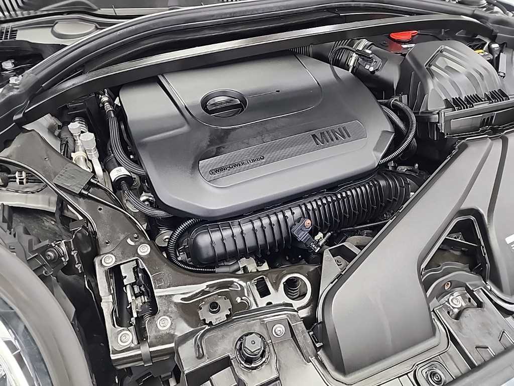 Mini Clubman - Vista 5