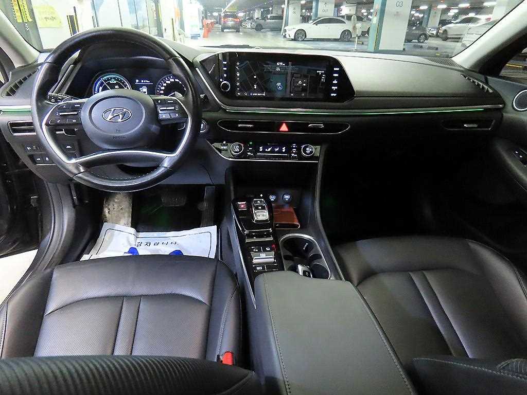 HYUNDAI Sonata - Vista 10