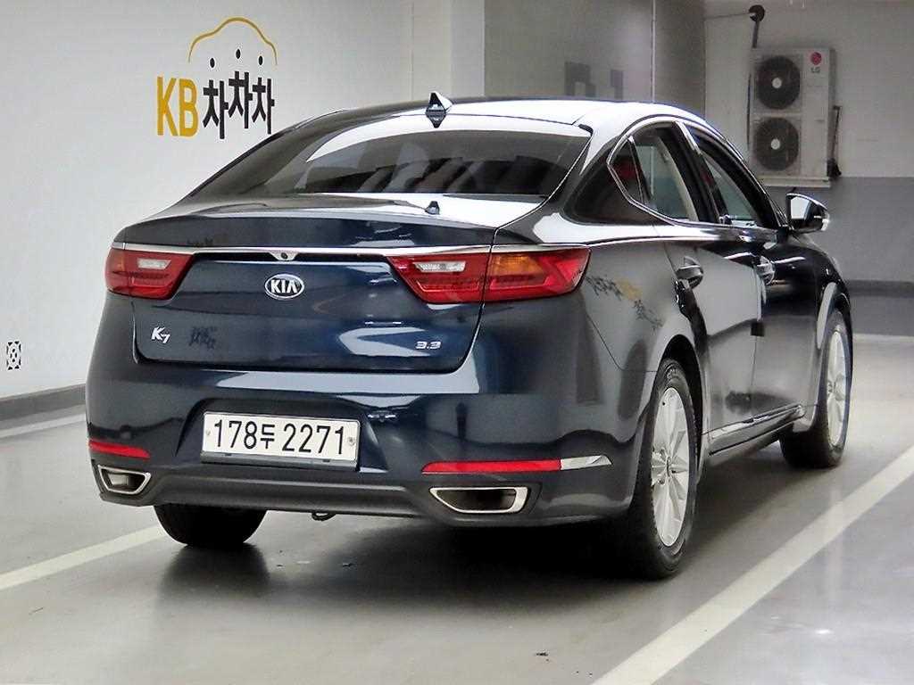 KIA K7 - Vista 4