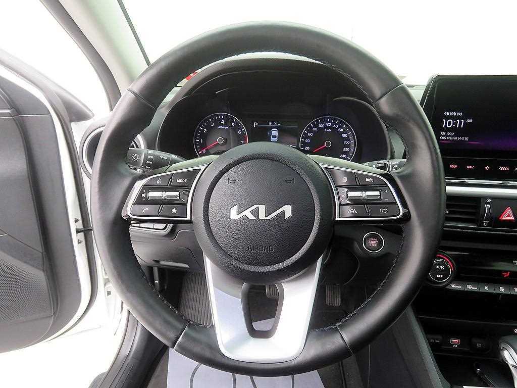 KIA K3 - Vista 9