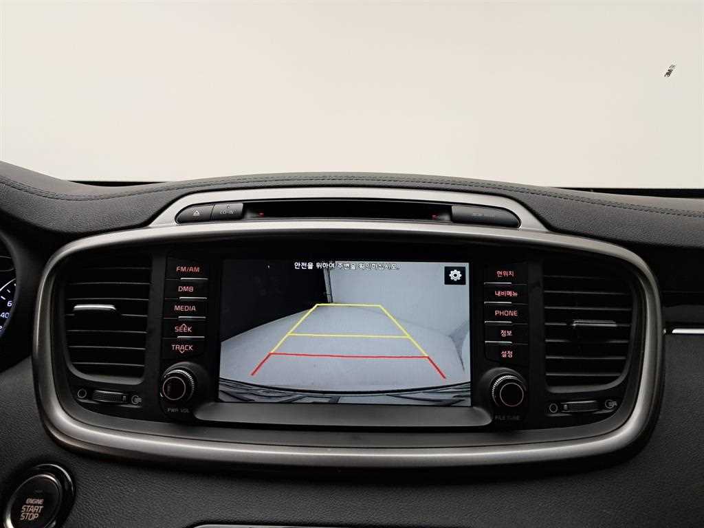 KIA Sorento - Vista 10