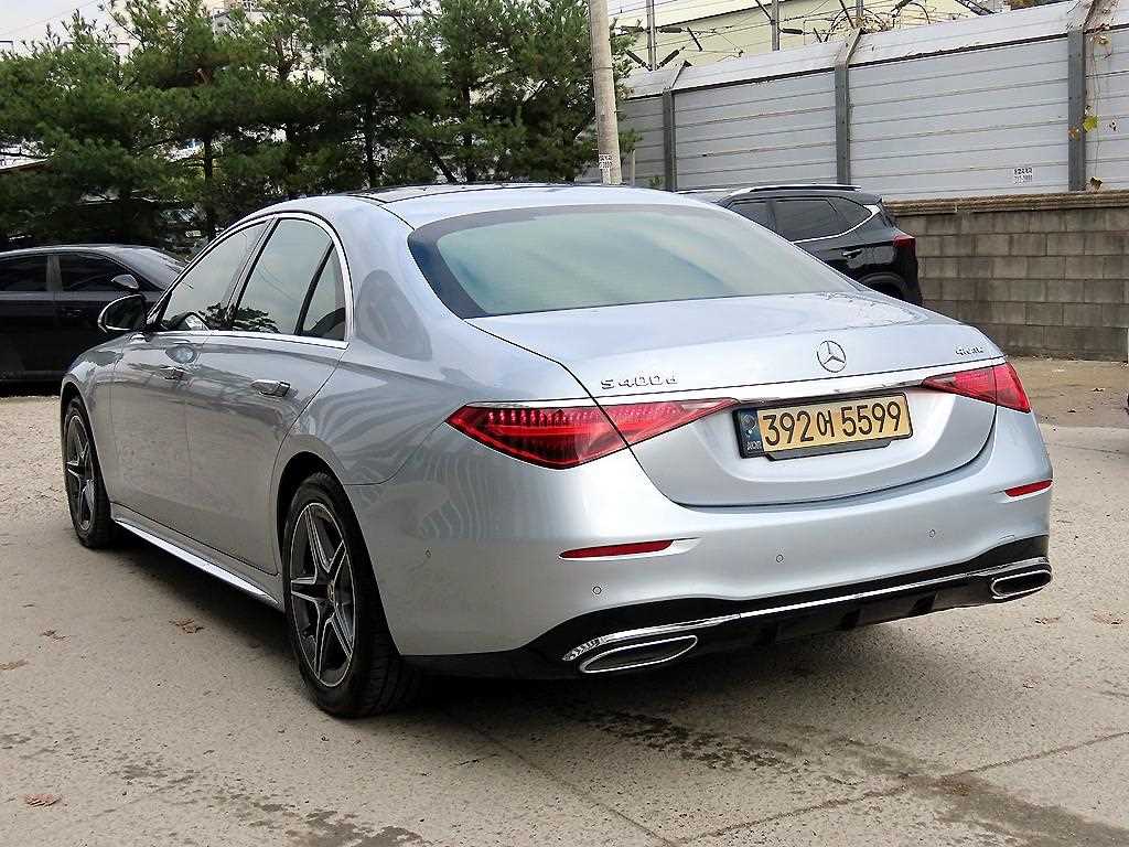 Mercedes Benz S Class - Vista 3