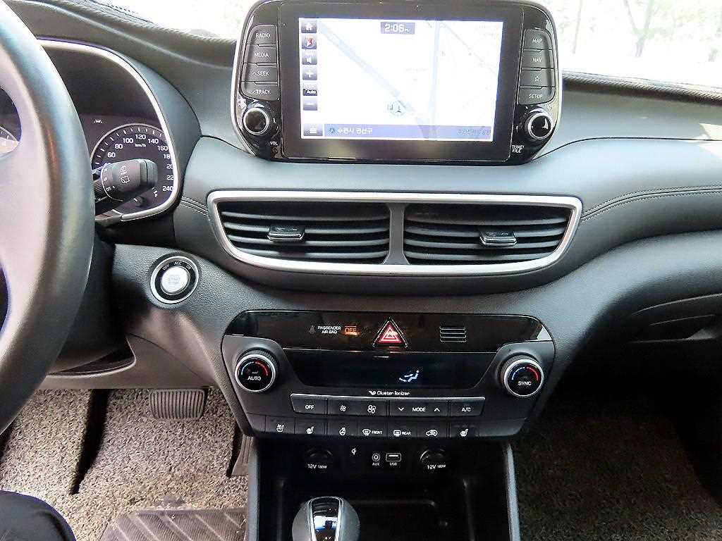 HYUNDAI Tucson 2019 Blanco - Importación desde Corea - HF Imports Iquique - Foto 13