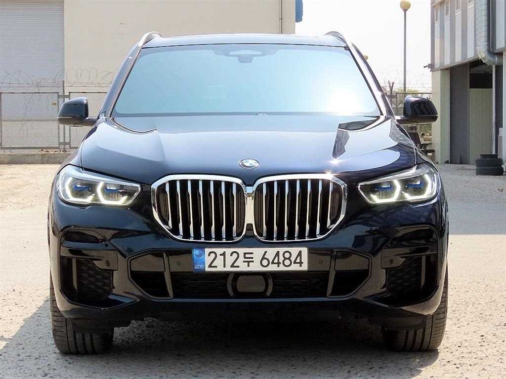 BMW X5 2022 Negro - Importación desde Corea - HF Imports Iquique - Foto 1