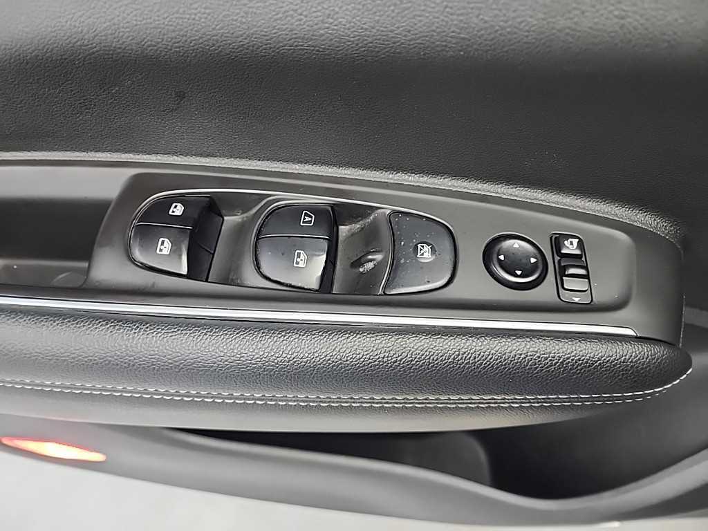 SAMSUNG QM6 2019 Blanco - Importación desde Corea - HF Imports Iquique - Foto 17