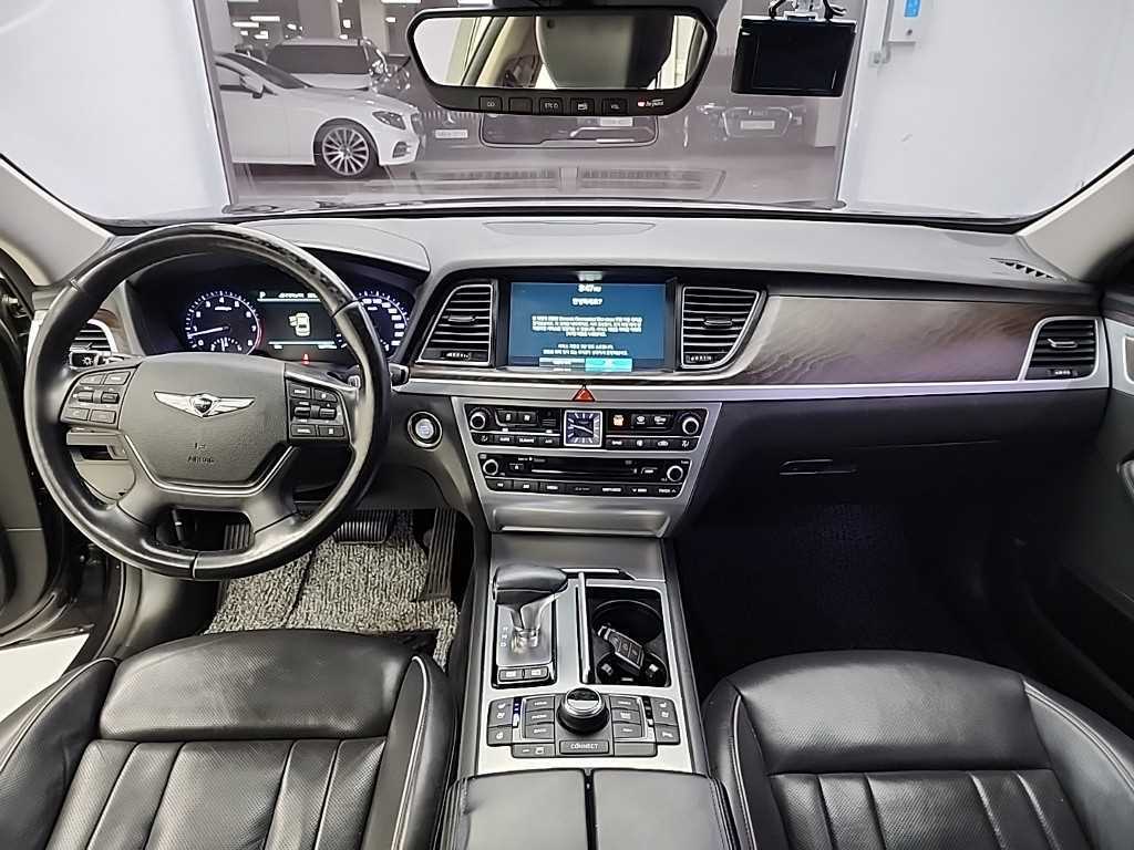 Genesis G80 - Vista 8