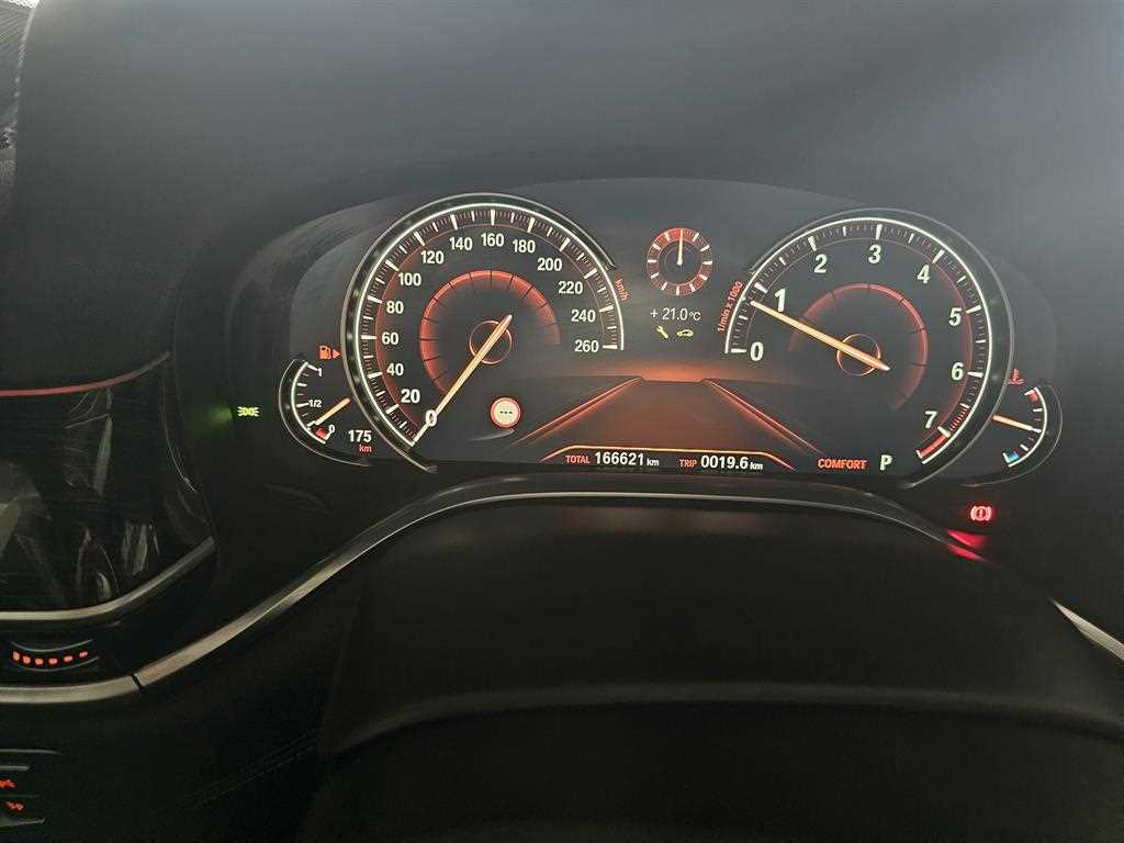 BMW 7 Series - Vista 10