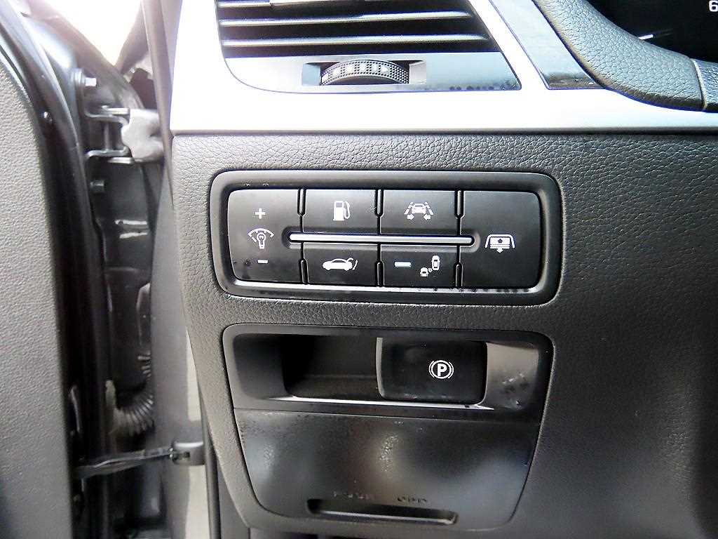 Genesis G80 2017 Gris - Importación desde Corea - HF Imports Iquique - Foto 13