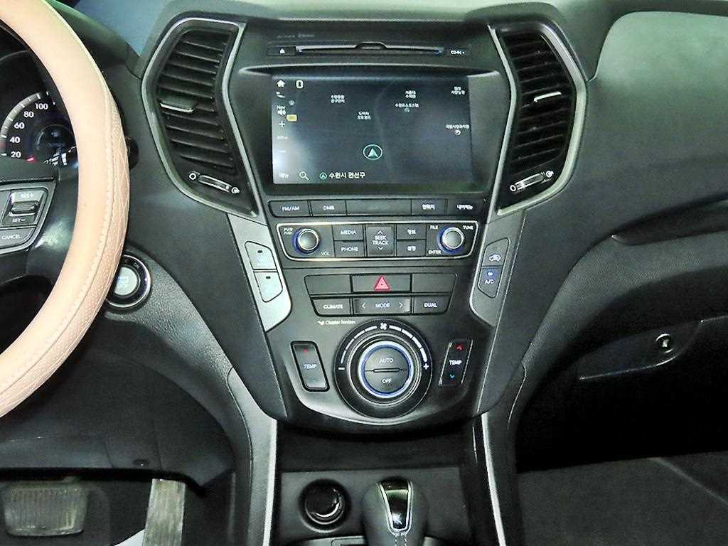 HYUNDAI Santa Fe - Vista 11