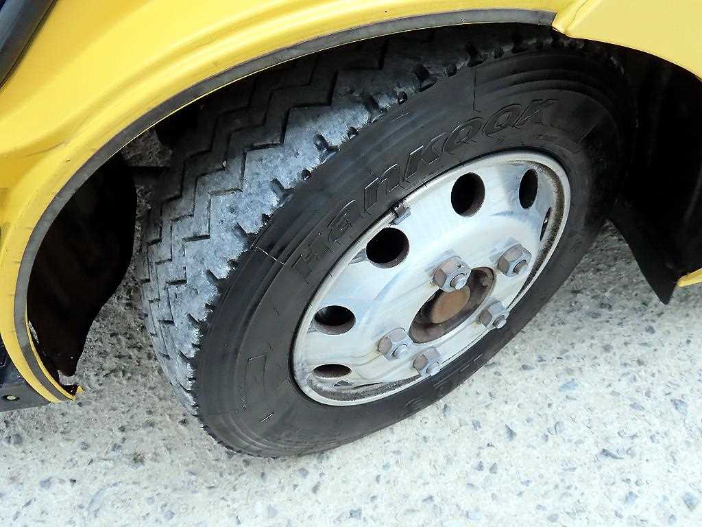 medium and large bus Medium Daewoo Bus 2018 Amarillo - Importación desde Corea - HF Imports Iquique - Foto 18