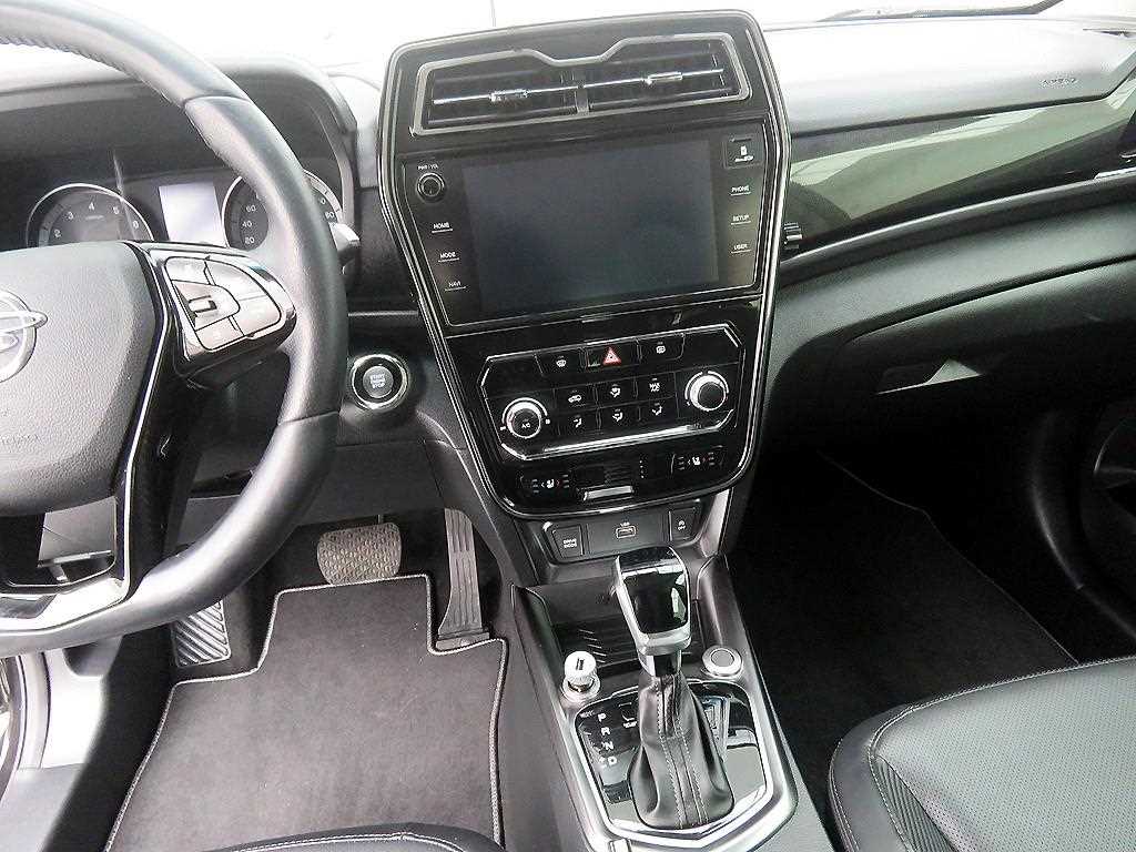 Ssangyong Tivoli 2022 Negro - Importación desde Corea - HF Imports Iquique - Foto 13