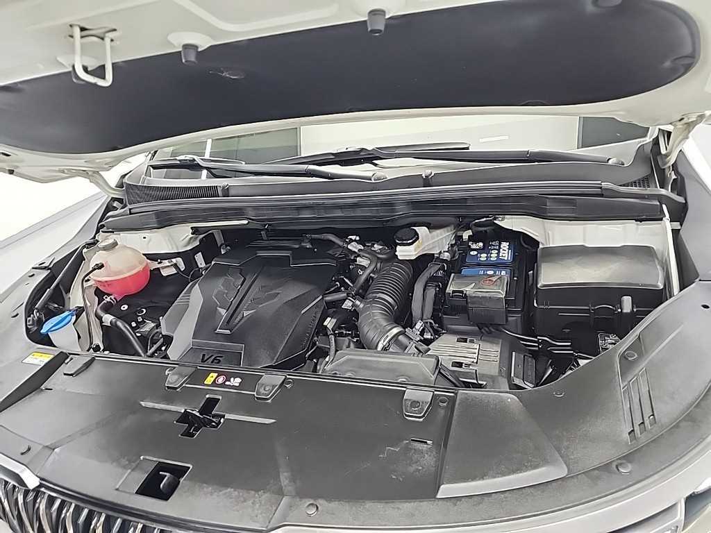 KIA Carnival - Vista 5