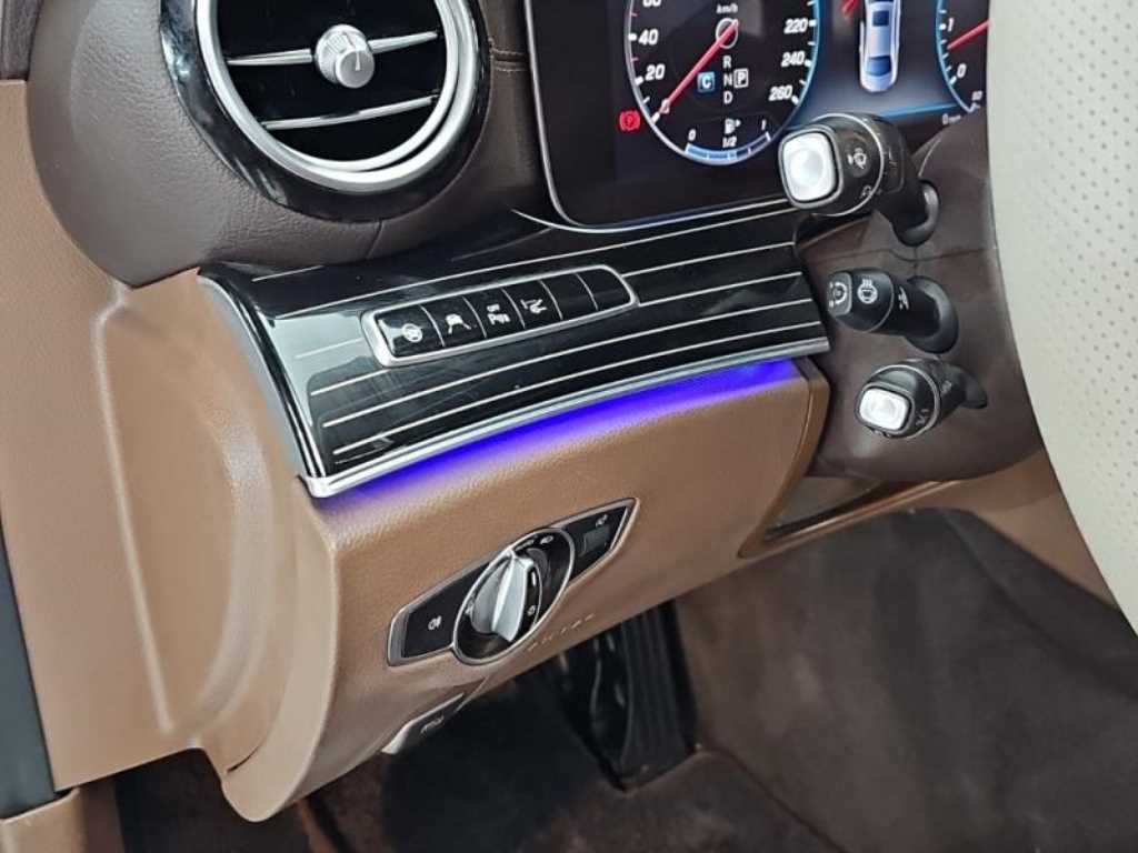 Mercedes Benz E class 2018 Blanco - Importación desde Corea - HF Imports Iquique - Foto 15