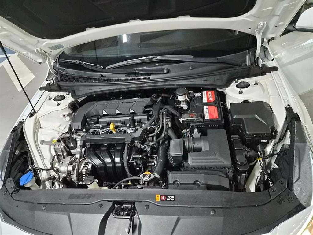 HYUNDAI Avante 2021 Blanco - Importación desde Corea - HF Imports Iquique - Foto 19