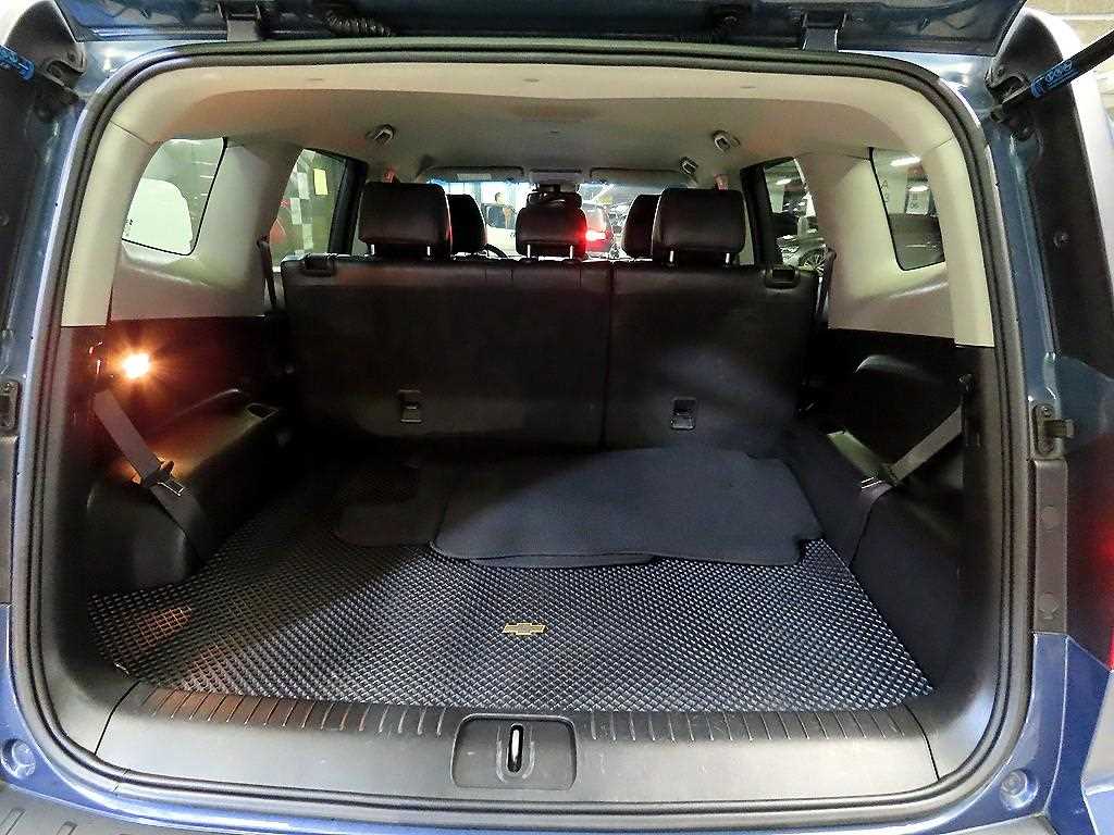 Chevrolet Orlando 2014 Azul - Importación desde Corea - HF Imports Iquique - Foto 17