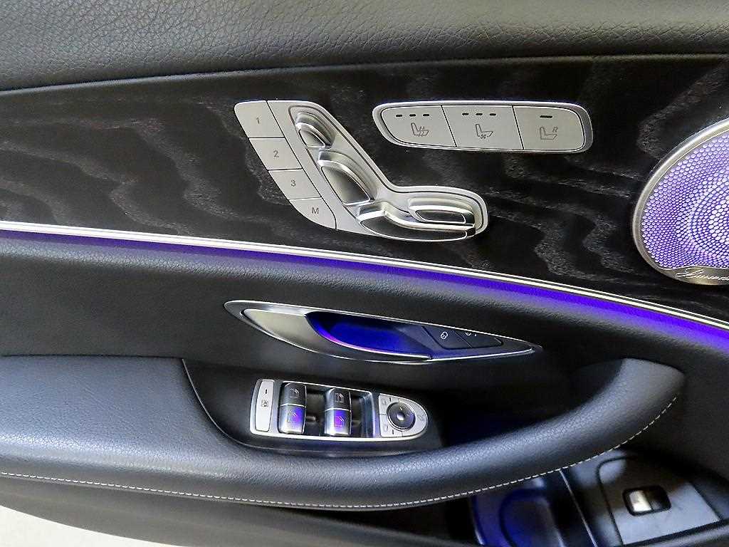 Mercedes Benz E class 2019 Negro - Importación desde Corea - HF Imports Iquique - Foto 14