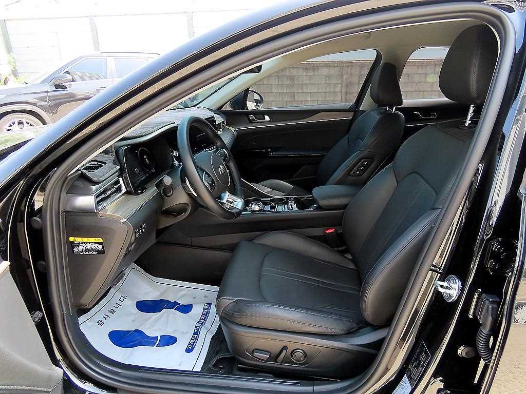 KIA K5 - Vista 5