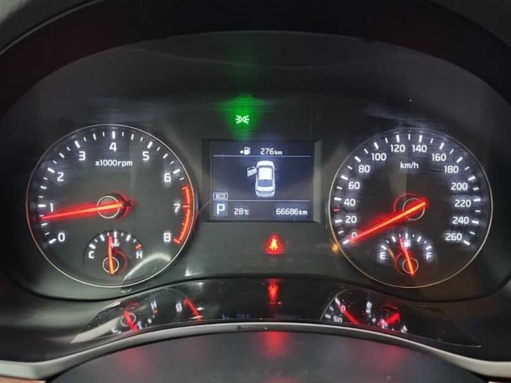 KIA K7 - Vista 6