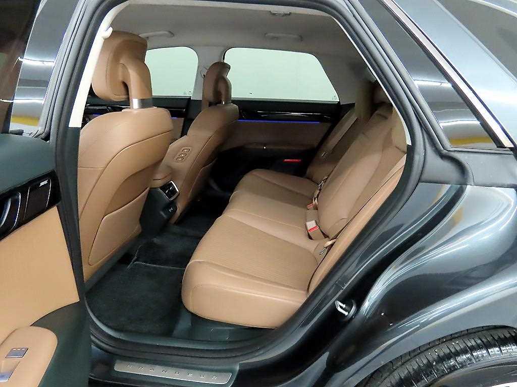 HYUNDAI Grandeur - Vista 6