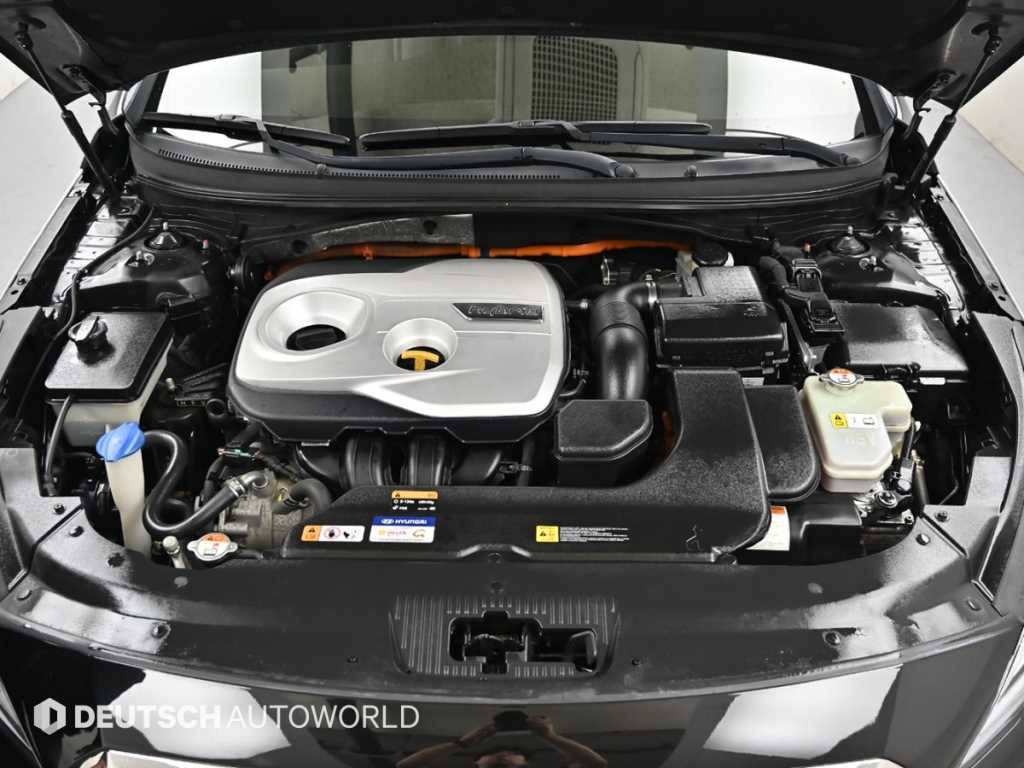 HYUNDAI Sonata - Vista 6