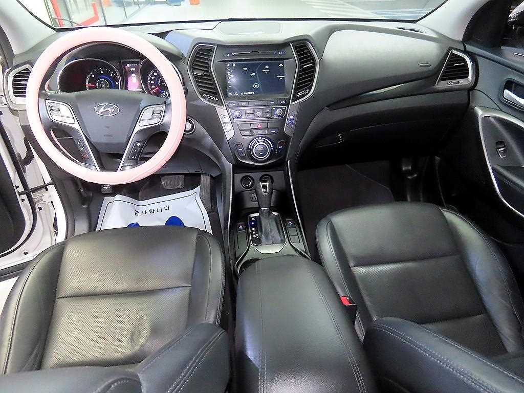 HYUNDAI Santa Fe - Vista 10