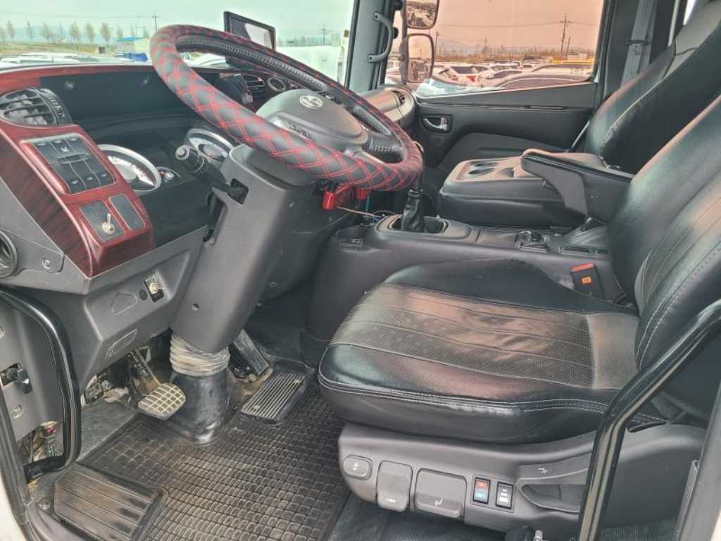 medium and large cargo Cargo - Vista 11