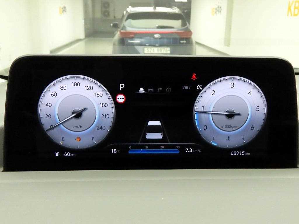 HYUNDAI Staria - Vista 6